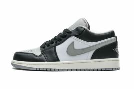 Picture of Air Jordan 1 Low _SKUfc4202327fc